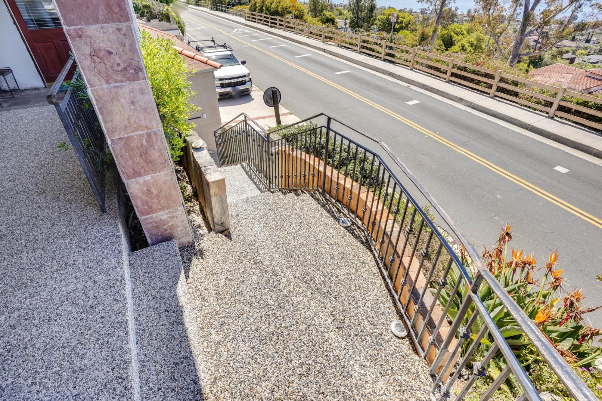 Laguna Beach Getaway With Patio And Clear Ocean Views! Luaran gambar